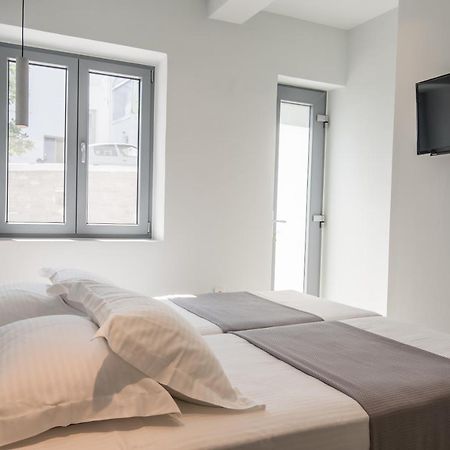 Riviere Residence Paros Науса Екстериор снимка